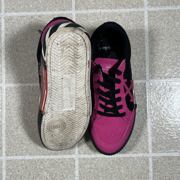 Off White c/o Virgil Abloh Low Black/Fuchsia Vulcanized Canvas Sz 7 / 37 Eu - Picture 4 of 8